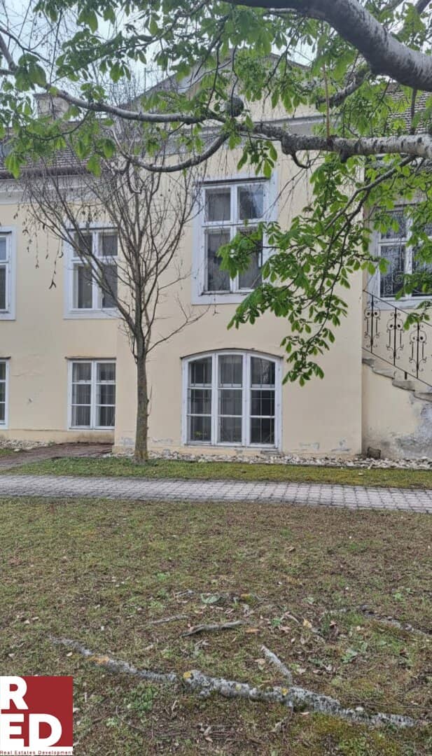Wohnung zwei Ebenen mit separatem Eingang
