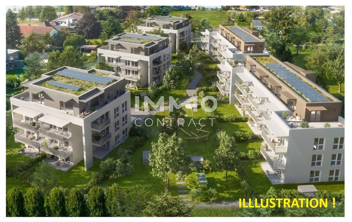 Ground floor apartment with garden and terrace in green setting