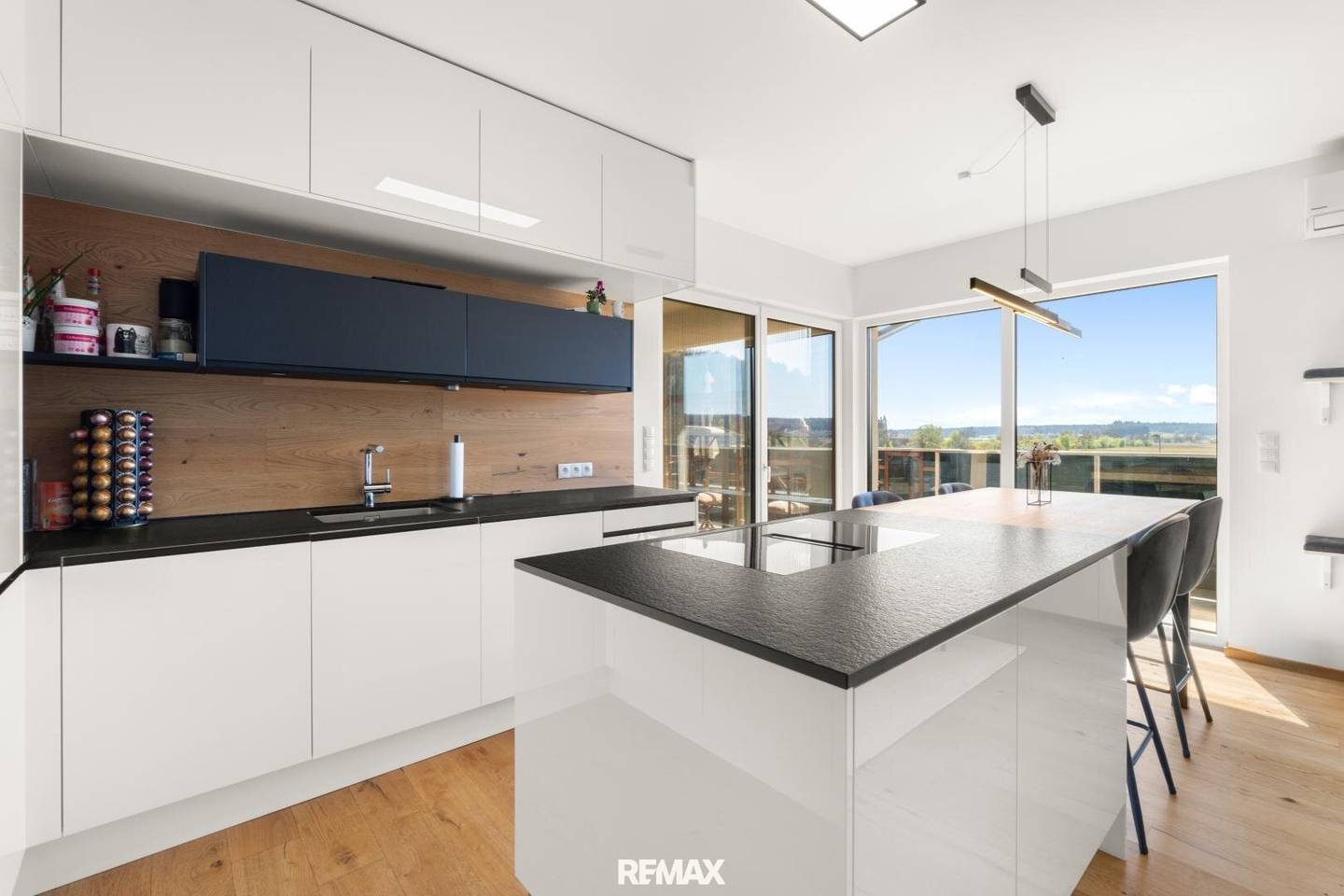 Penthouse mit Dachterrasse Whirlpool ruhiger Lage