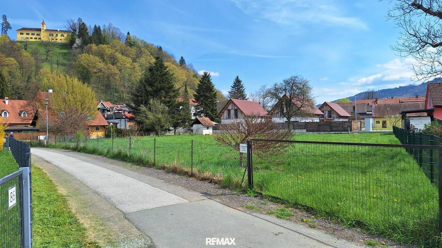 Traumhafter absolut ebener Baugrund im schönen Arnfels