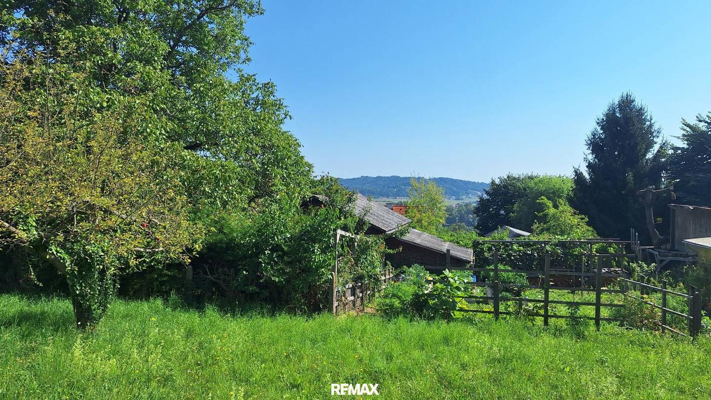 „Ihr Logenplatz in Wildon – Baugrundstück mit Aussicht, Sonne & Privatsphäre“