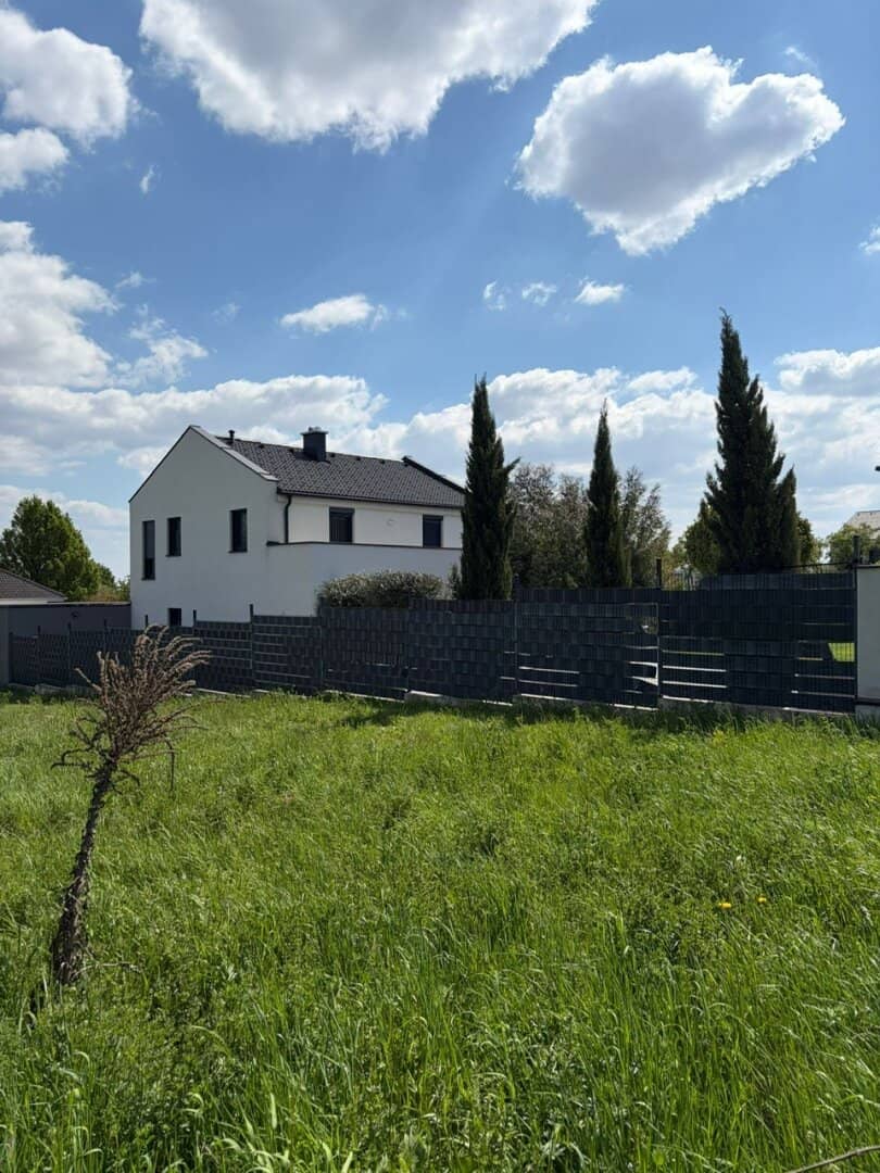 700 m² Grundstück in Breitenbrunn