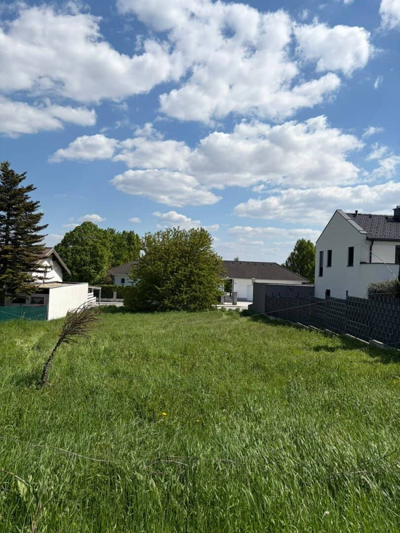 700 m² Grundstück in Breitenbrunn