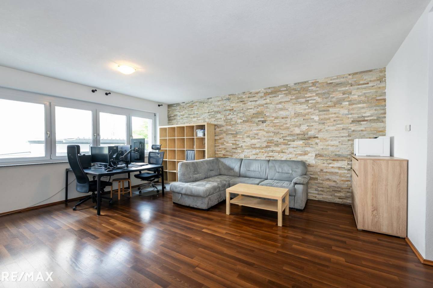 Apartment with Carport near city center