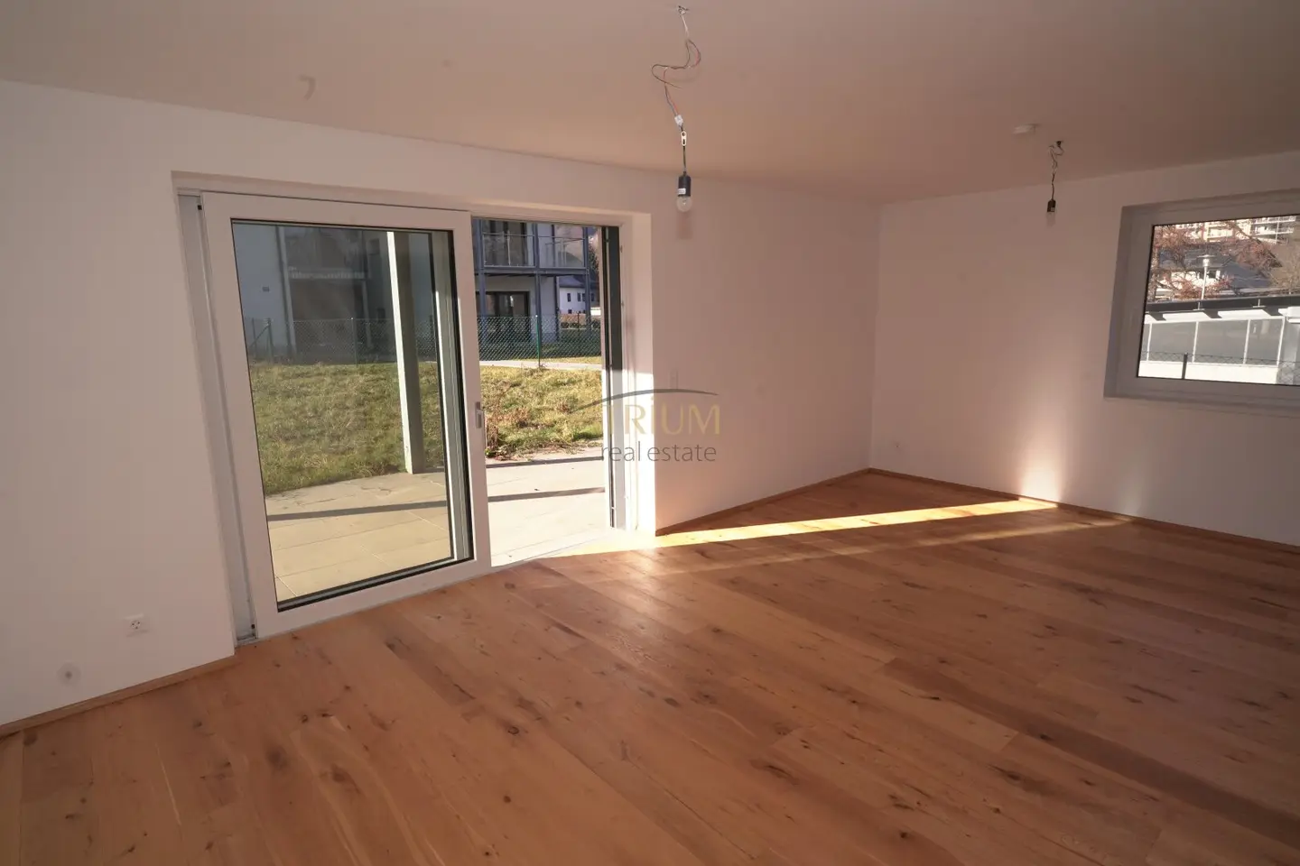 Apartment in quiet green with garden and terrace