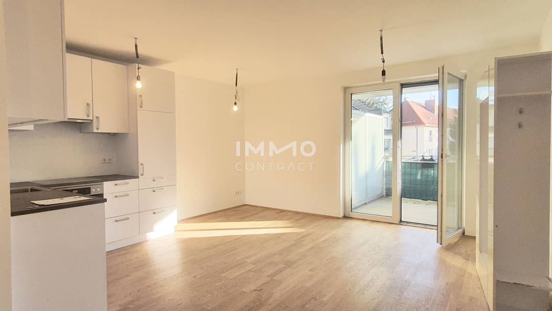 2-Room Apt with Loggia in Oberlaa