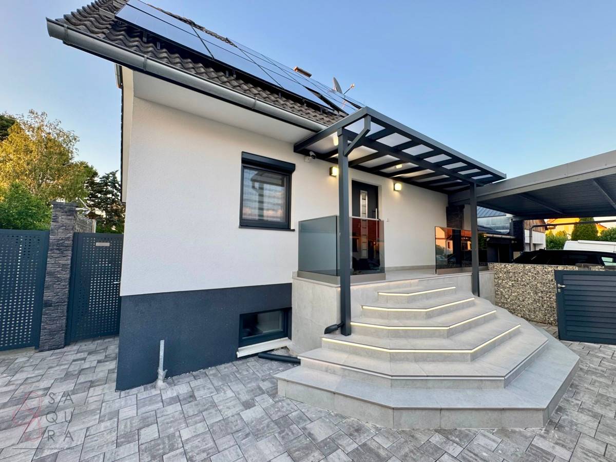 Single-family house with garden in Oberhausen