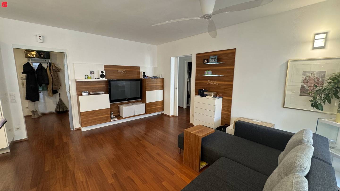 Apartment with loggia in central location
