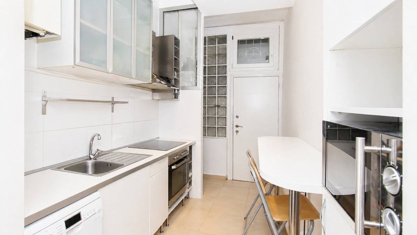 Wohnung ruhiges Altbau nahe U Bahn Mariahilfer Straße Westbahnhof