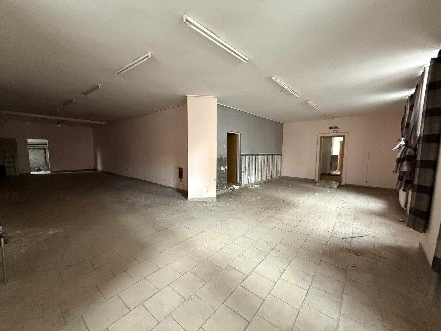 Ladenlokal 182m² Wien-Hernals