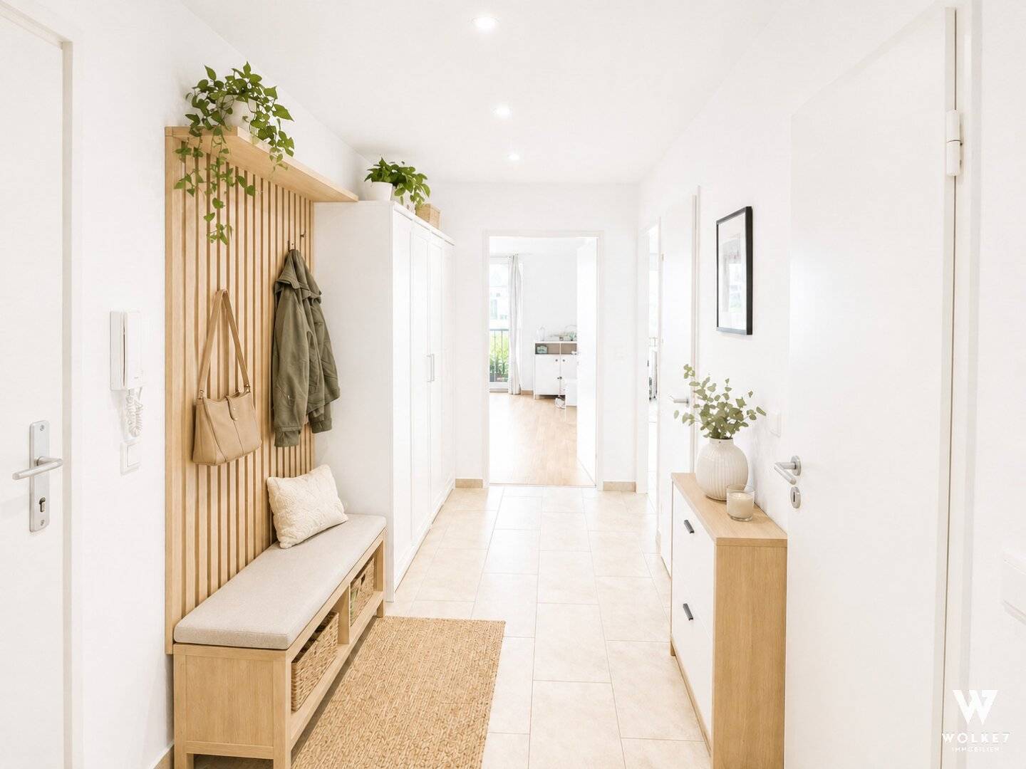 Wohnung nahe Siebenbrunnenplatz helle Loggia