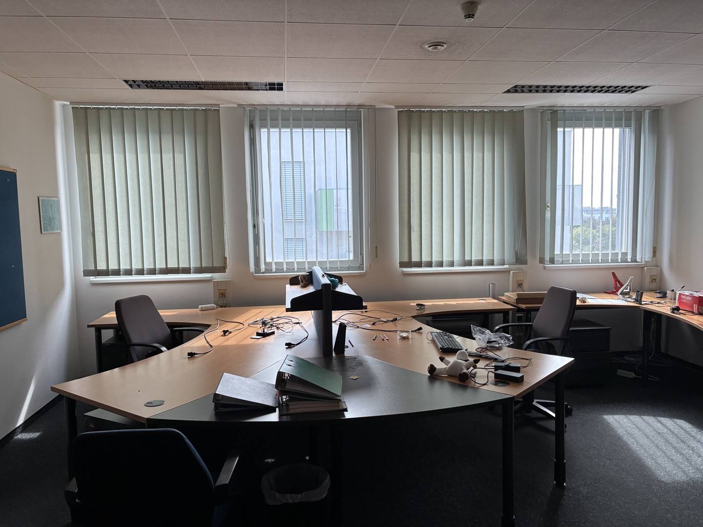 Bürogebäude 3113m² Landstraße