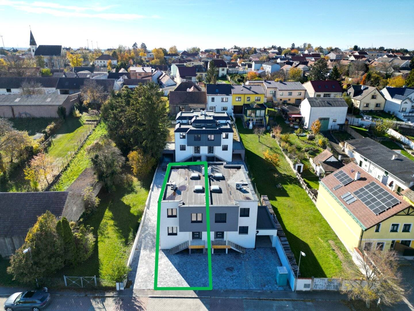 Erstbezug in Auersthal: unterkellerte Doppelhaushälfte mit mehr als 150 m² Wohnfläche