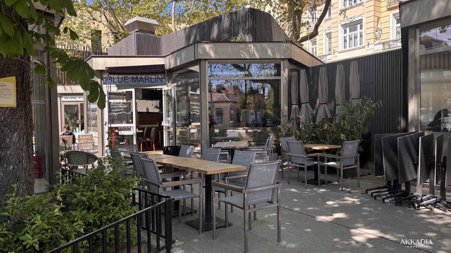 Gastro space with garden in Hietzing