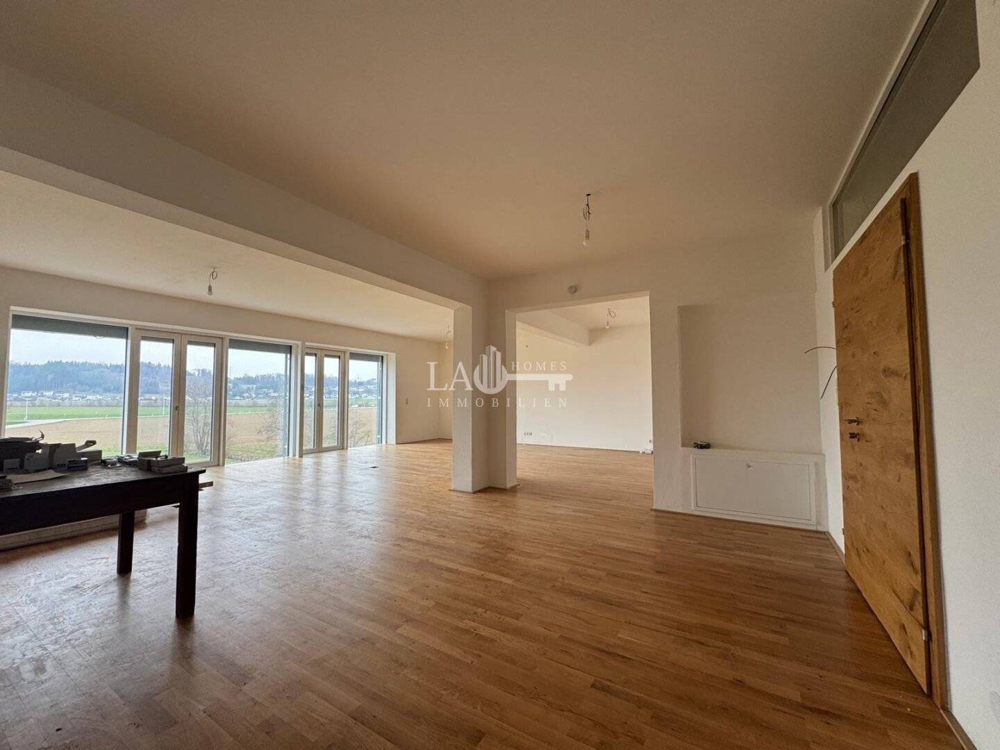 Office/Practice 100m² Dietach 2nd Fl