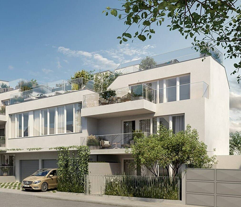 New build apartment with private rooftop pool and lift