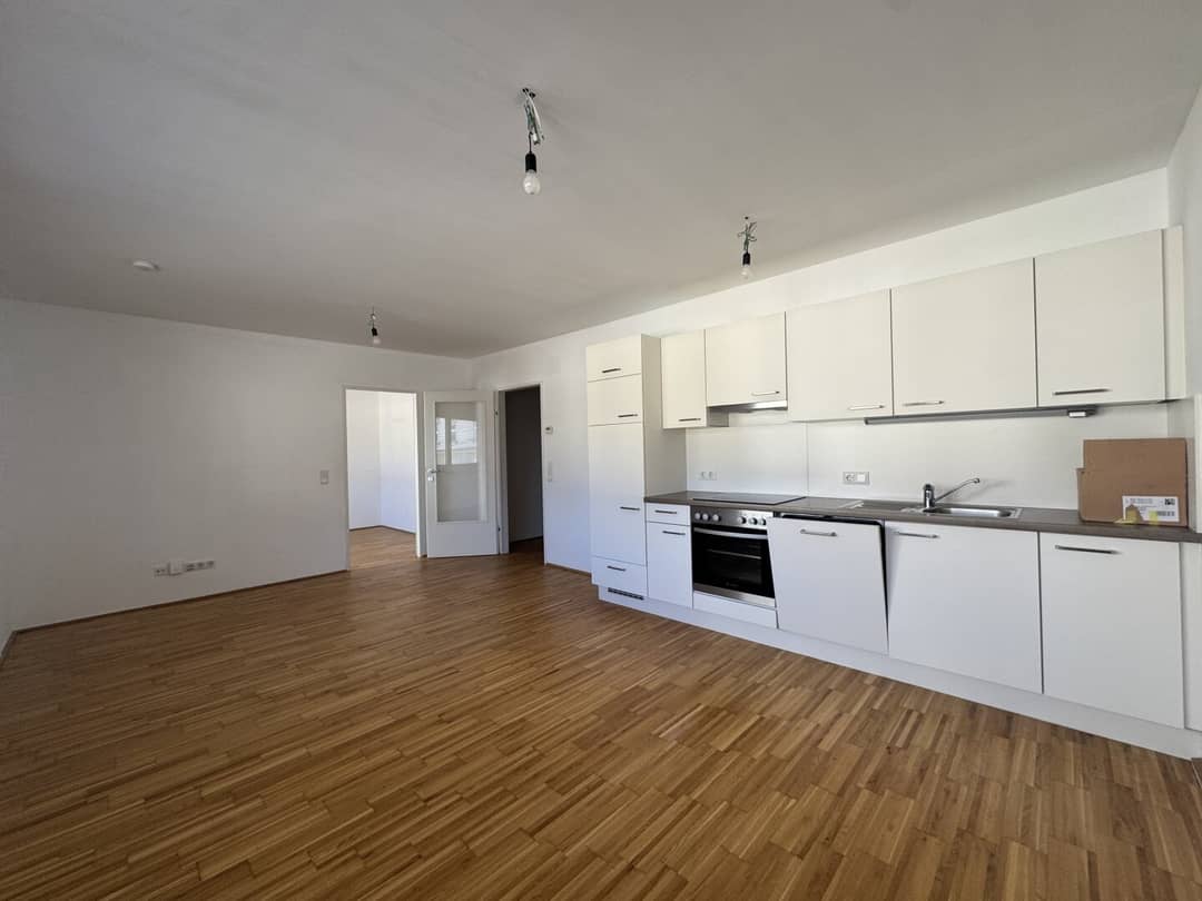 2-Zimmer zum Kampfreis! Nahe U1 Kagraner Platz