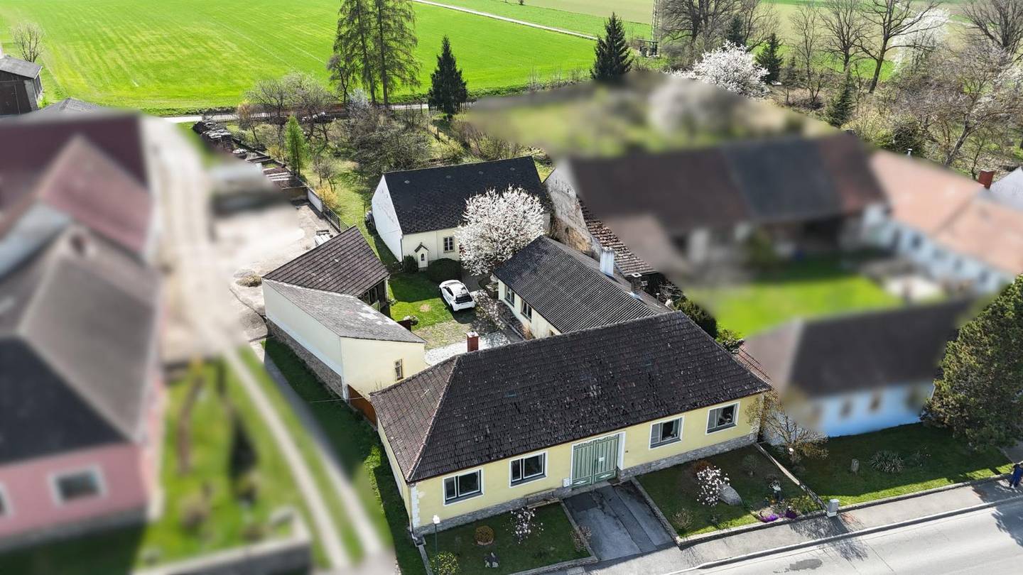 Bauernhaus uneinsehbarem Innenhof und Garten