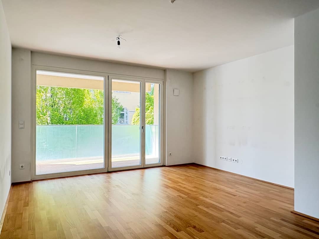 2-Room New Build Apt with Balcony, Vienna 19