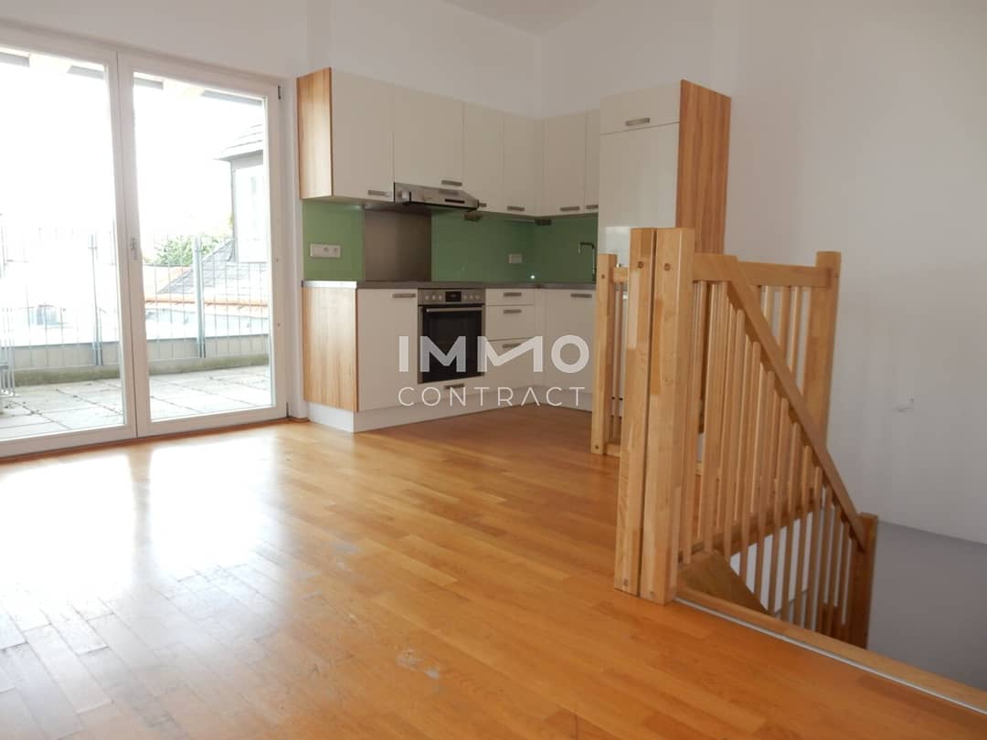 Rathausplatz: 5-Rm Terrace Apt