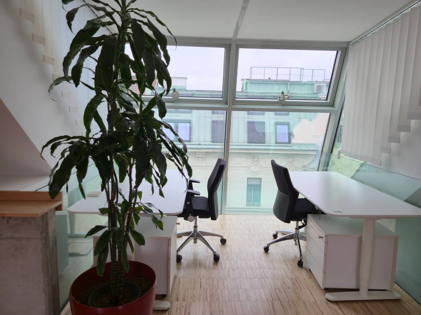 Office Space 200m² Sublet Vienna 1090