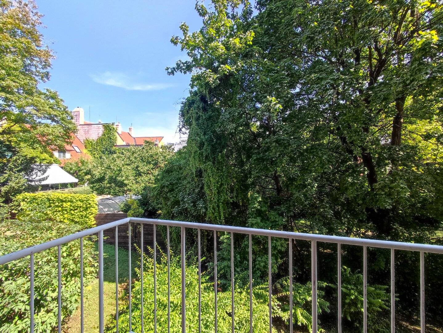Wohnung ruhige Lage mit zwei Balkonen Grünblick