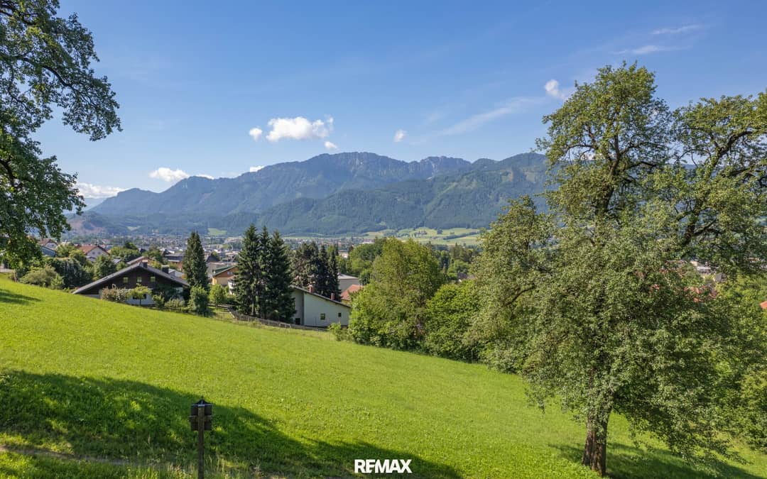 Hanglage mit Berg- und Talpanorama - Verkauf im DAVE - Käuferprovisionsfrei!