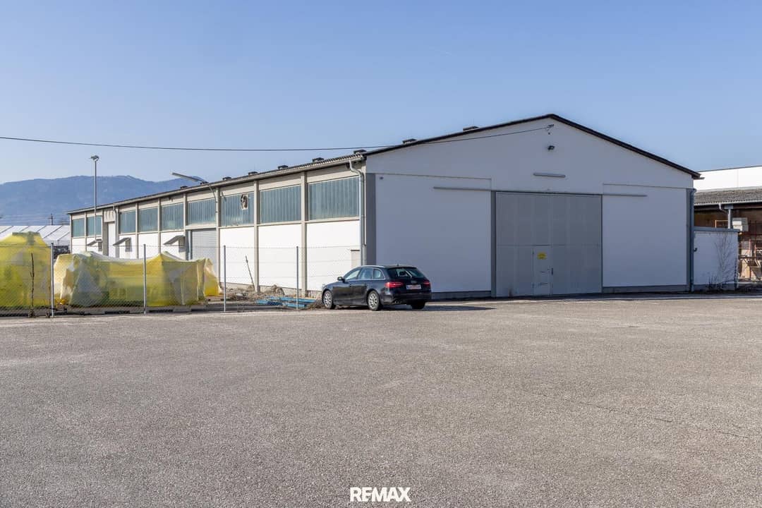 Mitten im Gewerbegebiet Auern - fast 1.000 m² Halle für Produktion oder Logistik