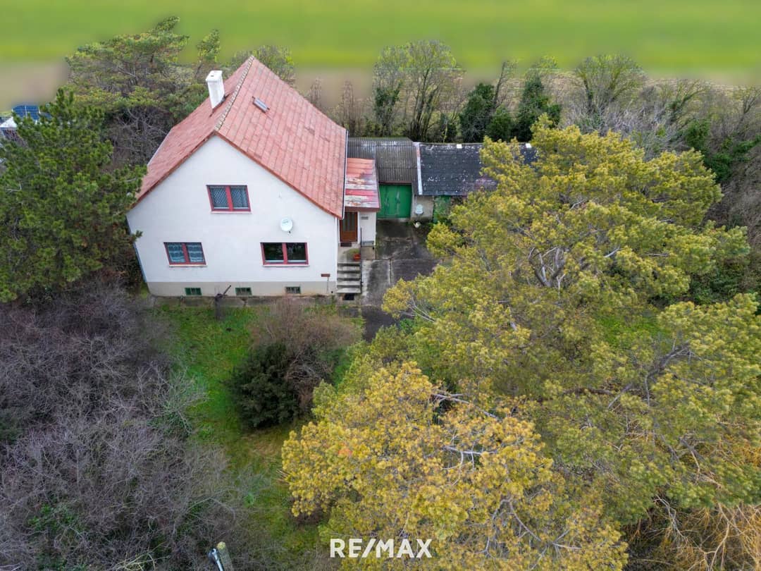 Familienhaus mit Potential in Top Lage!