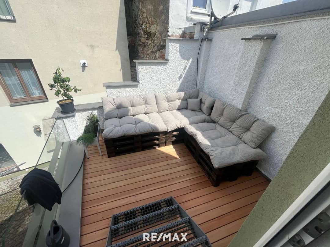 Residential & Commercial Bldg Melk