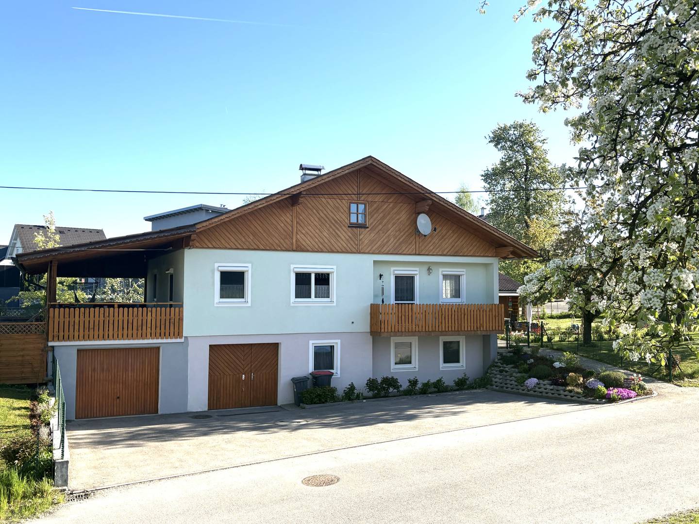 Charmantes Wohnhaus mit Garten in Pattigham