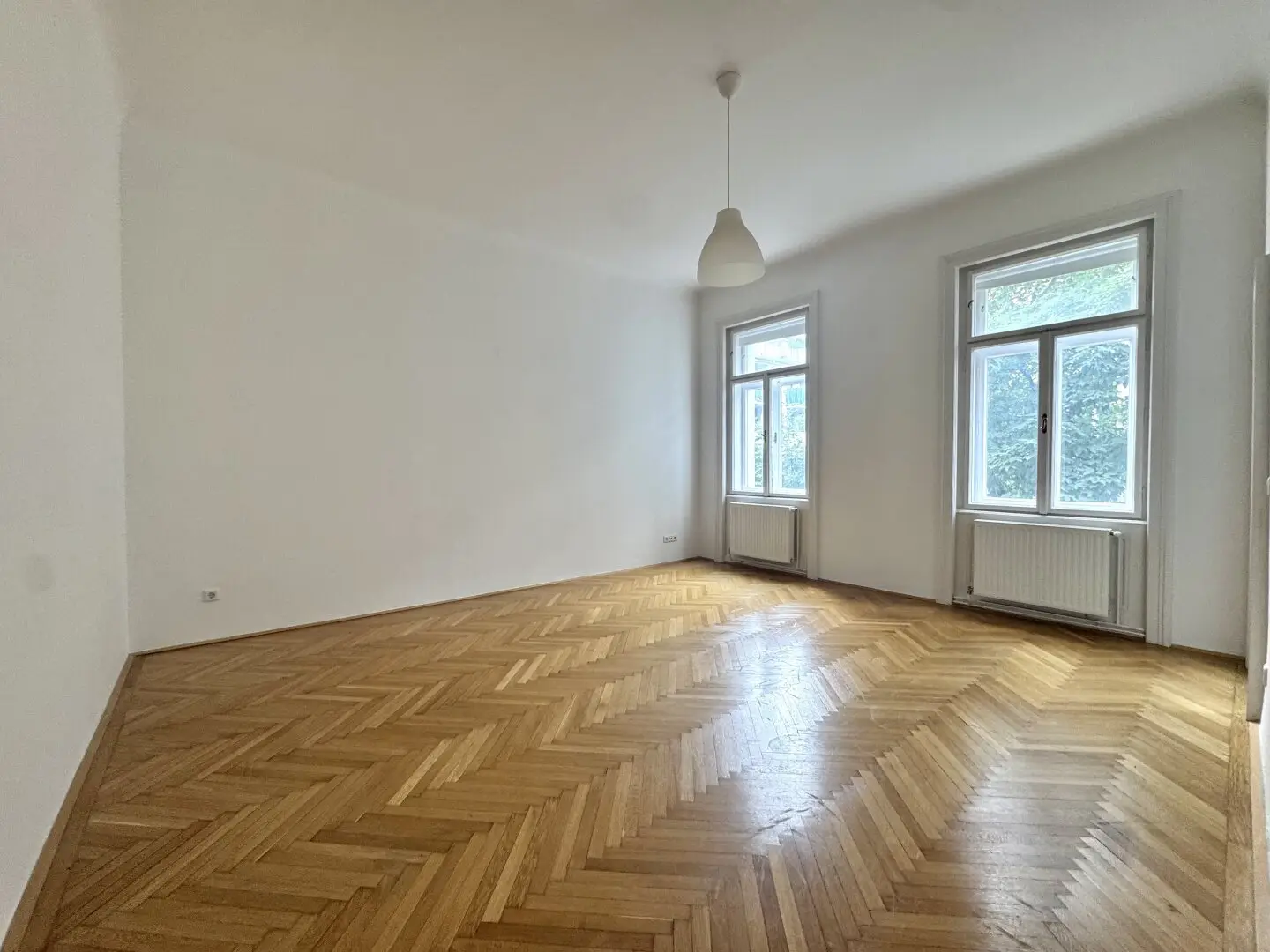 Tasteful & well located Old building apartment with style near U3 Rochusgasse & Stadtpark