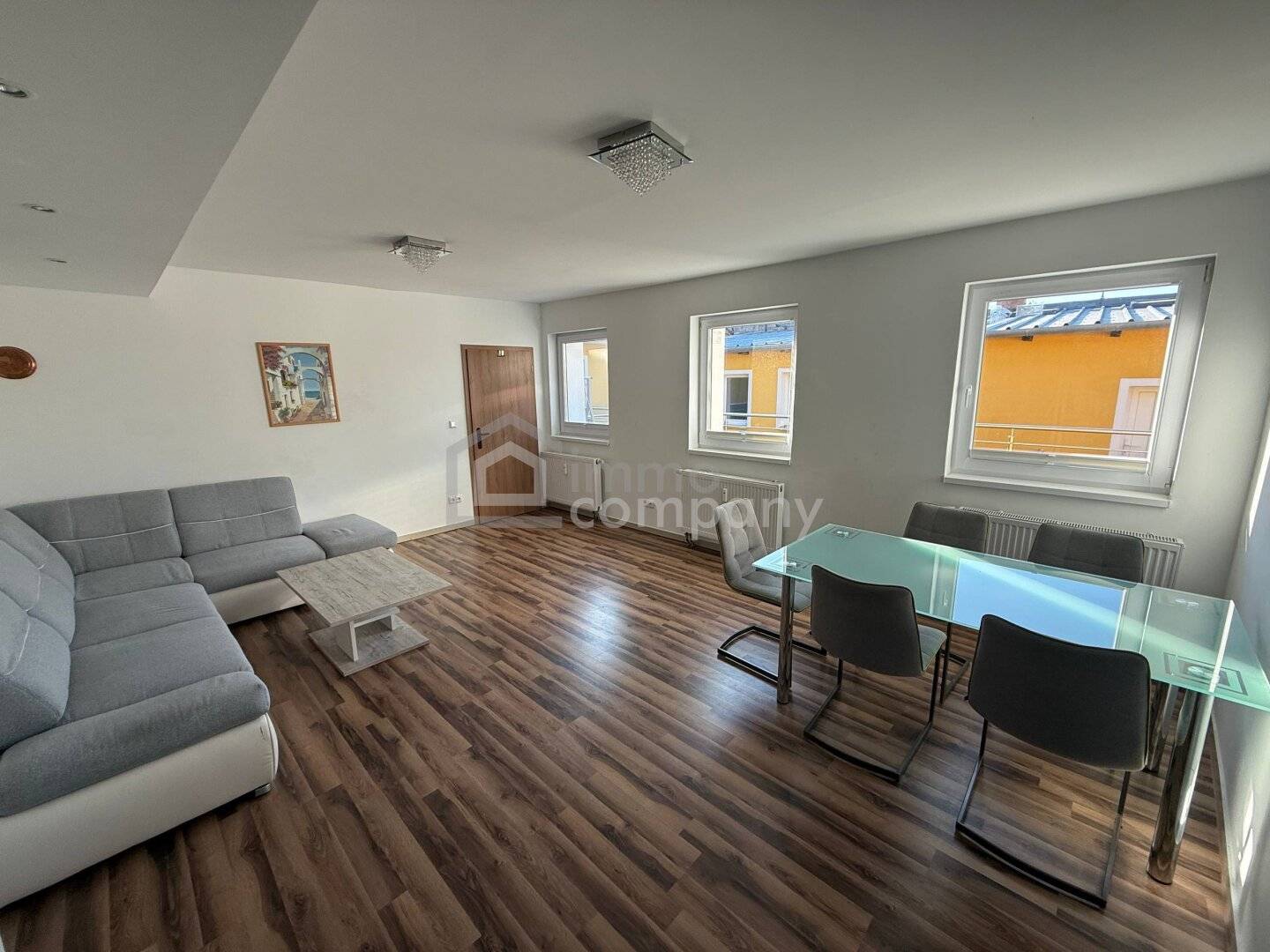 Apartment with large terrace in quiet location