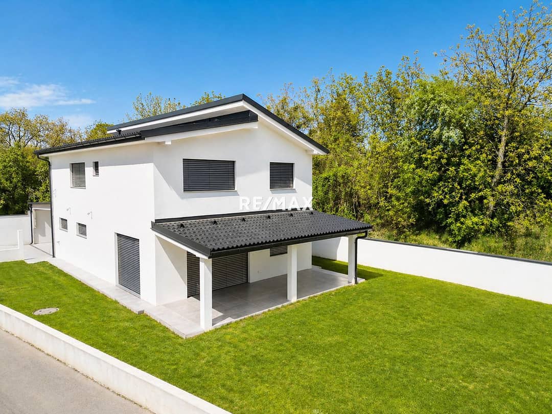New Build Family Home Bad Sauerbrunn