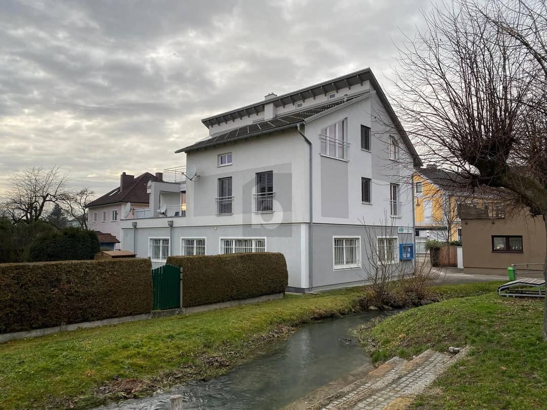 SICHTBAR. ZENTRAL. ERFOLGREICH. ? FÜR DIENSTLEISTER