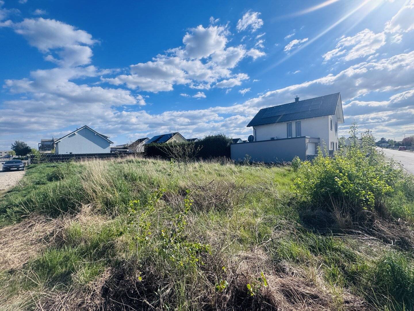 DREAM PLOT IN STRASSHOF - SUNNY, QUIET, CENTRAL