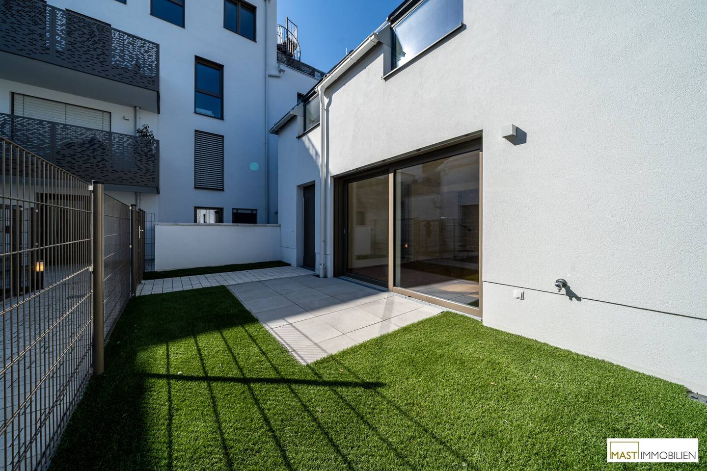 Modernes Reihenhaus mit Geothermie - Heizen & Kühlen inklusive!