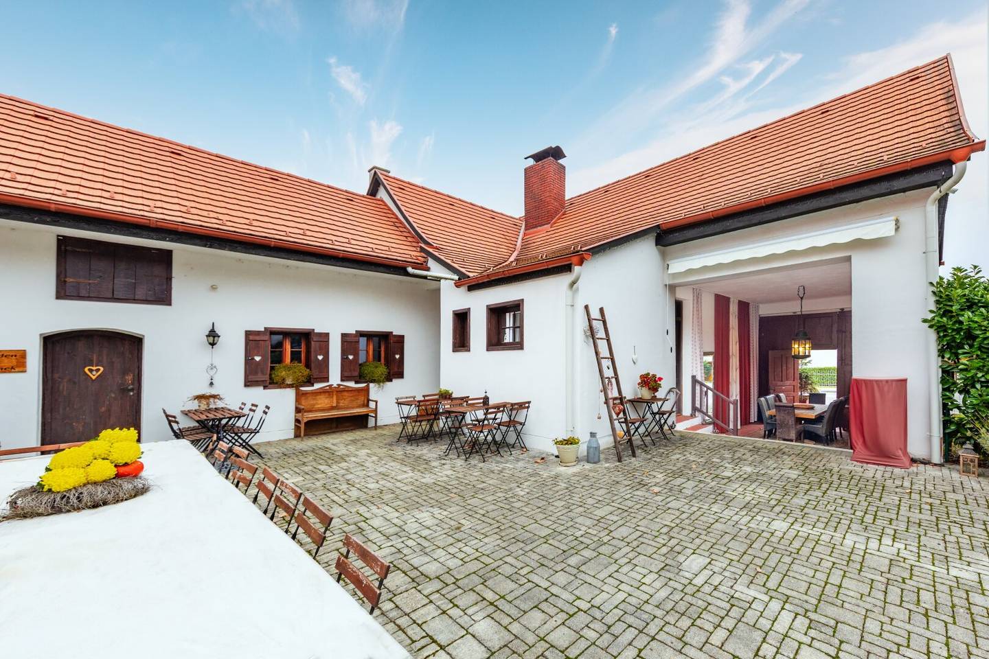 Luxus-Ferienhaus mit Pferdeanlage