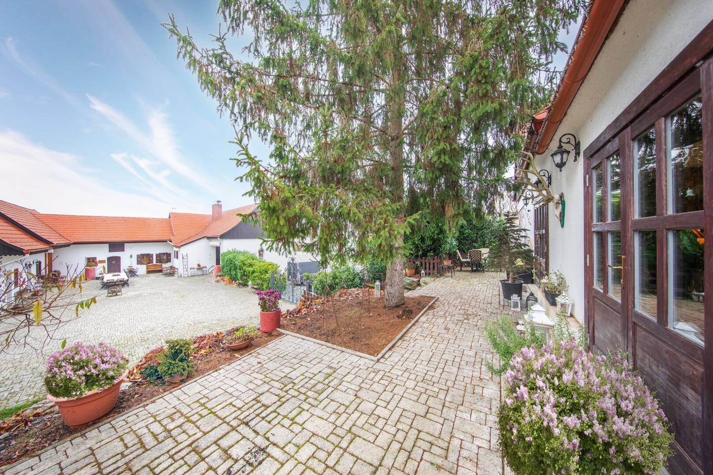 Luxus-Ferienhaus mit Pferdeanlage