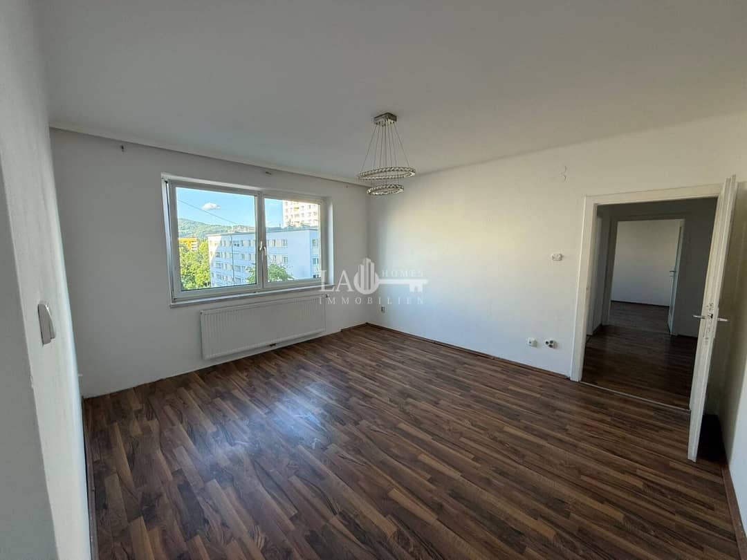 Wohnung Zentrale Lage nahe Einkaufsmöglichkeiten