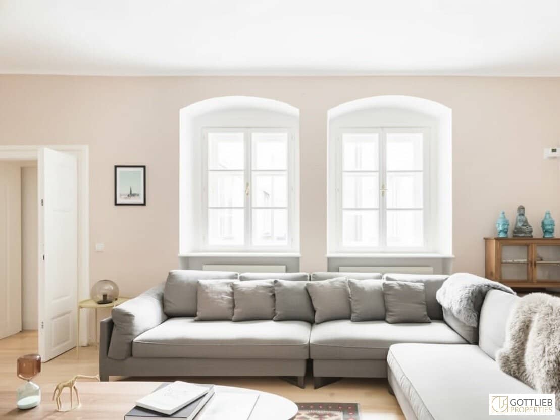 Bestlage nahe Stephansplatz! Elegantes 2,5-Zimmer-Stilaltbau-Apartment in Renaissance-Gebäude in Stockwerks- und Hofruhelage