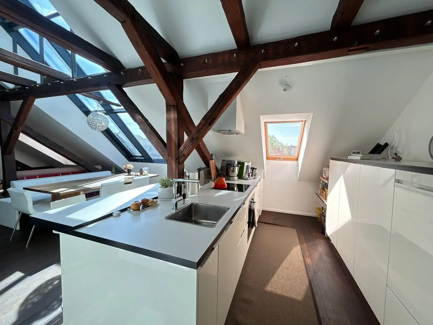 Dachgeschosswohnung Zentrum mit Dachterrasse