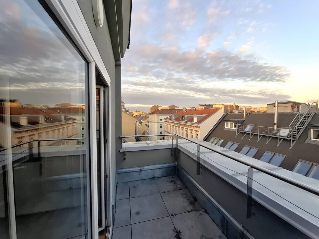 Dachgeschosswohnung Bennoplatz