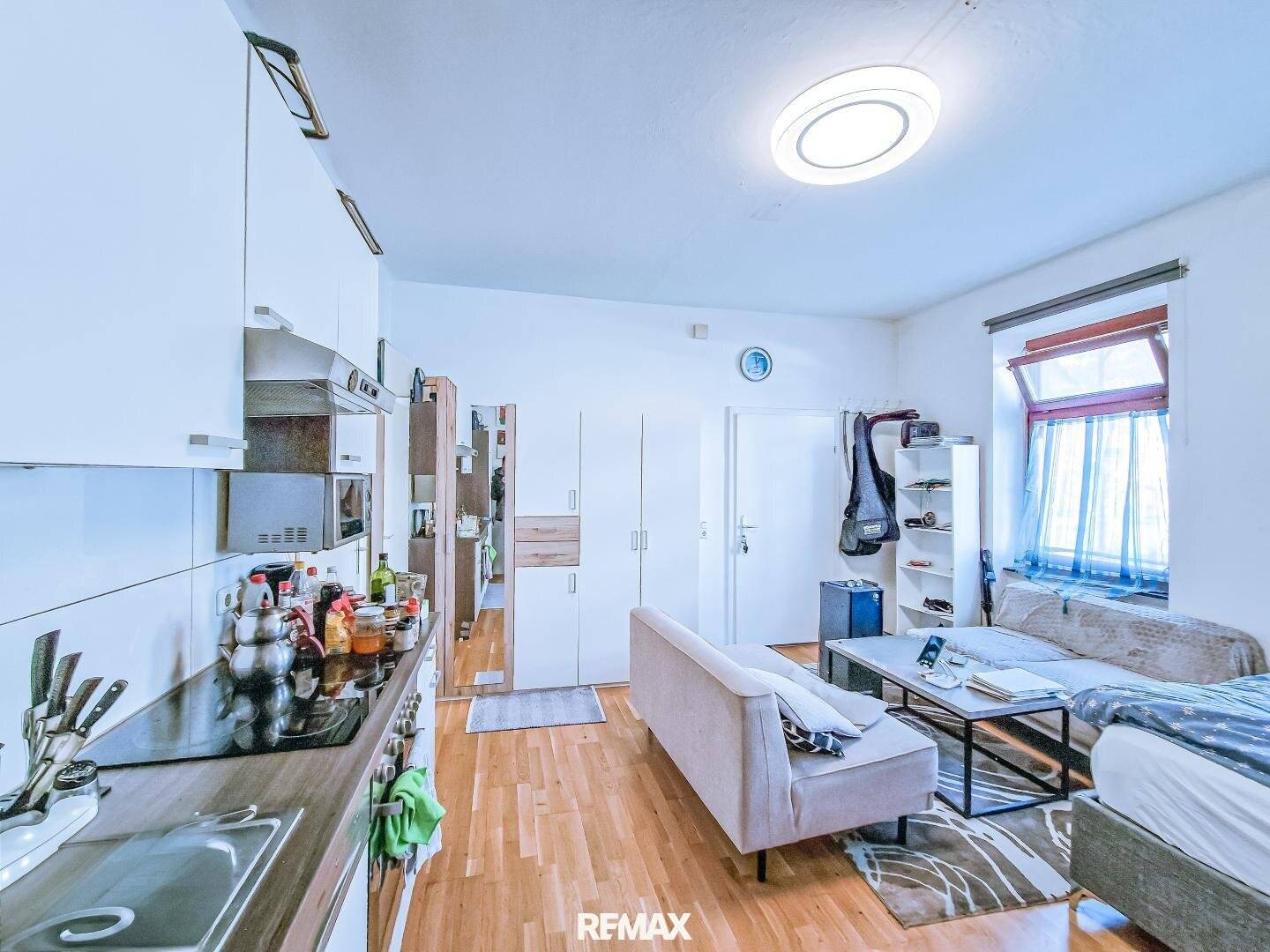 Apartment in central location with historic charm
