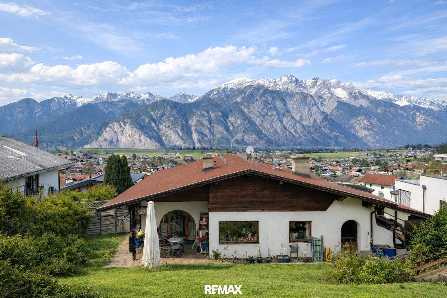 Family House with Separate Apartment in Axams