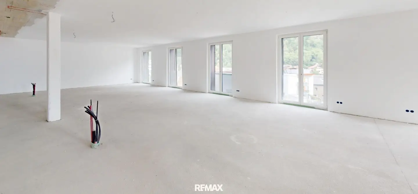 Raum für Ideen auf rund 158 m² – moderne Gewerbeeinheit mit weiterer Ausbaumöglichkeit!