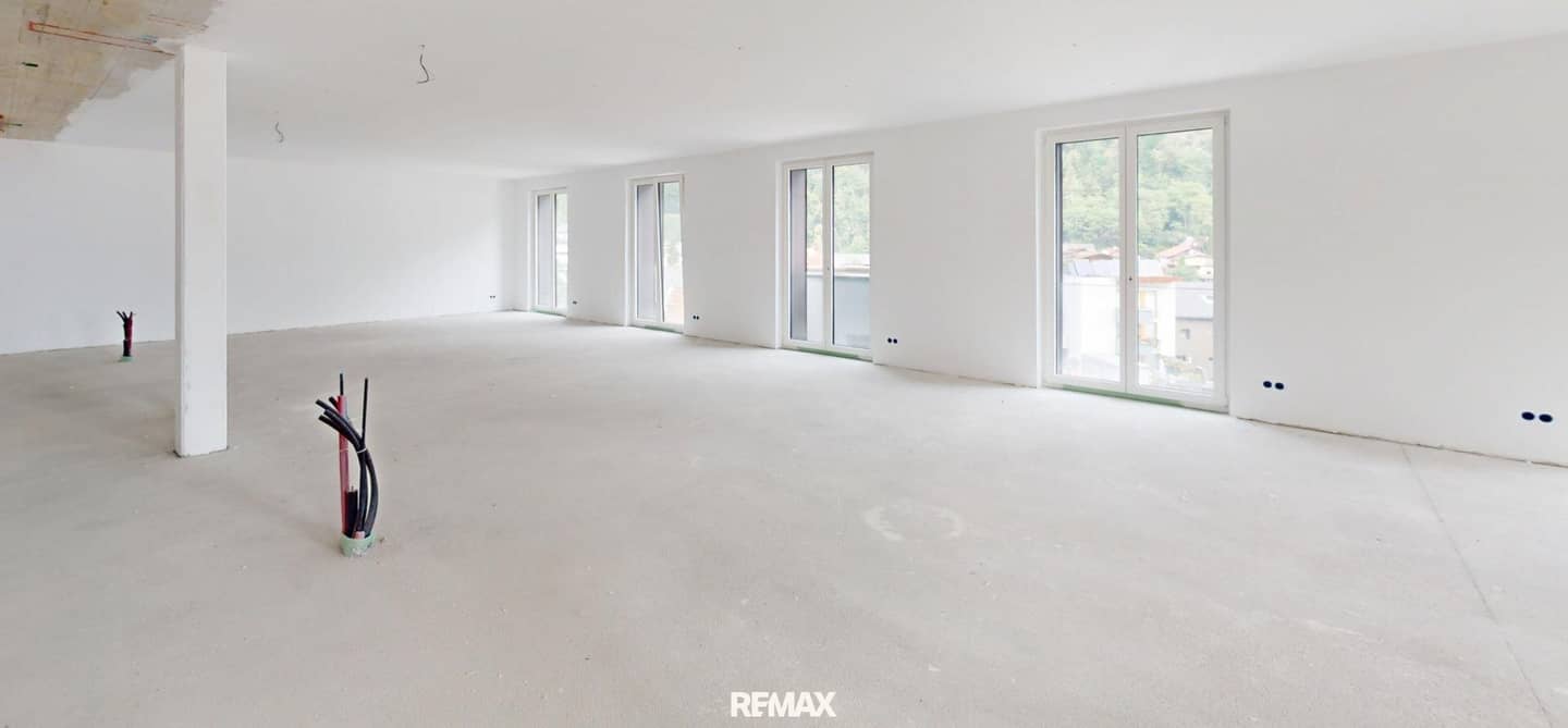 Raum für Ideen auf rund 158 m² – moderne Gewerbeeinheit mit  weiterer Ausbaumöglichkeit!