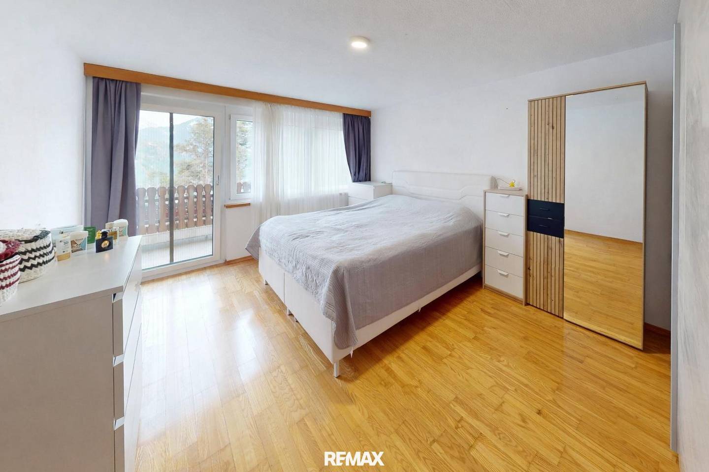 Wohnung mit Balkon und Garage in ruhiger Lage
