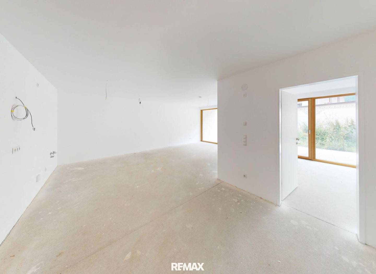 Erstbezug Wohnung mit Garten und Terrasse
