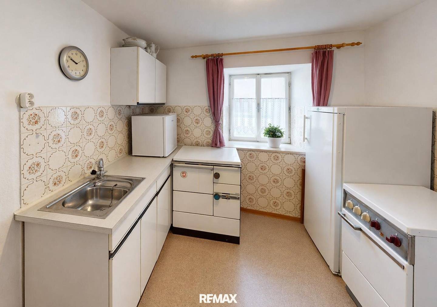 Haus mit Potenzial im Herzen von Pfunds inkl. separatem Grundstück!